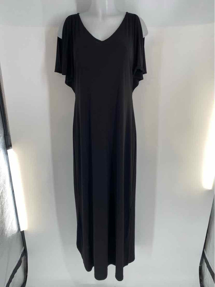 Size M Chico's Black Dress