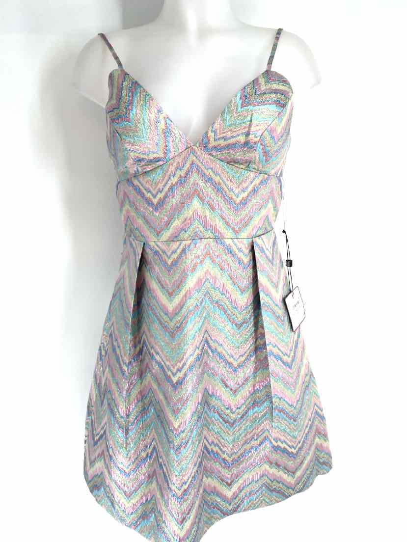 Size 4 LAUNDRY Multi-Color Dress