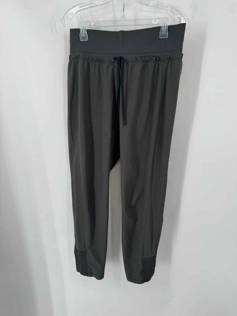 Size M Athleta Green Pants