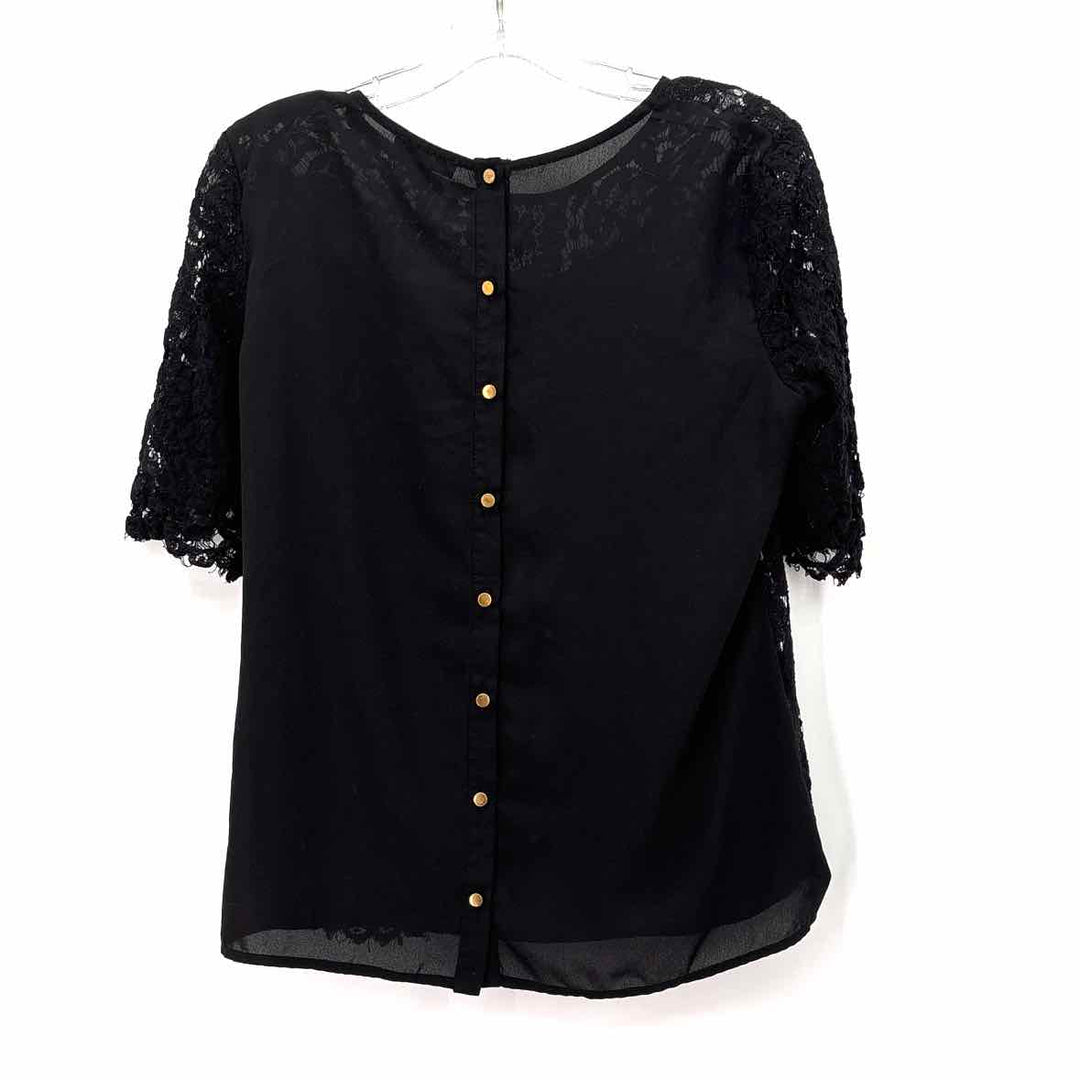 Size M Black Shirt