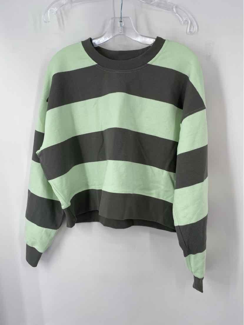 Size 8 Lululemon Green Sweater