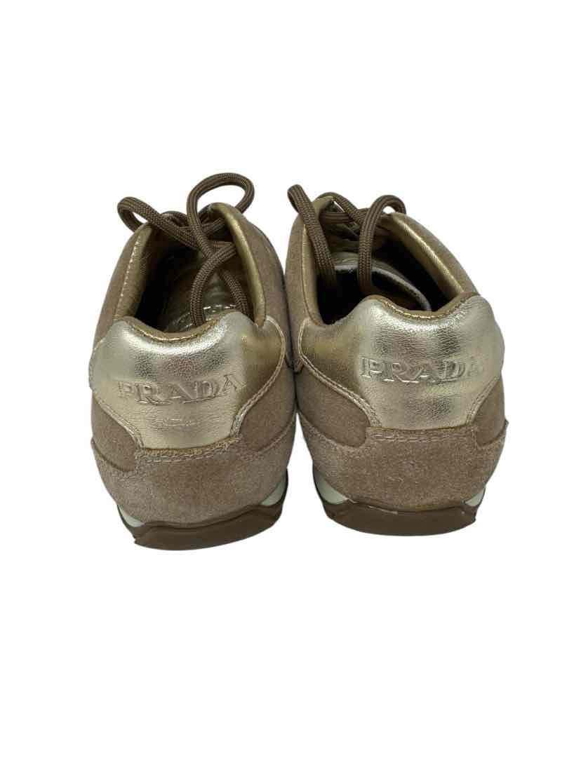 Shoe Size 38 PRADA Gold Leather Luxury - Sneakers