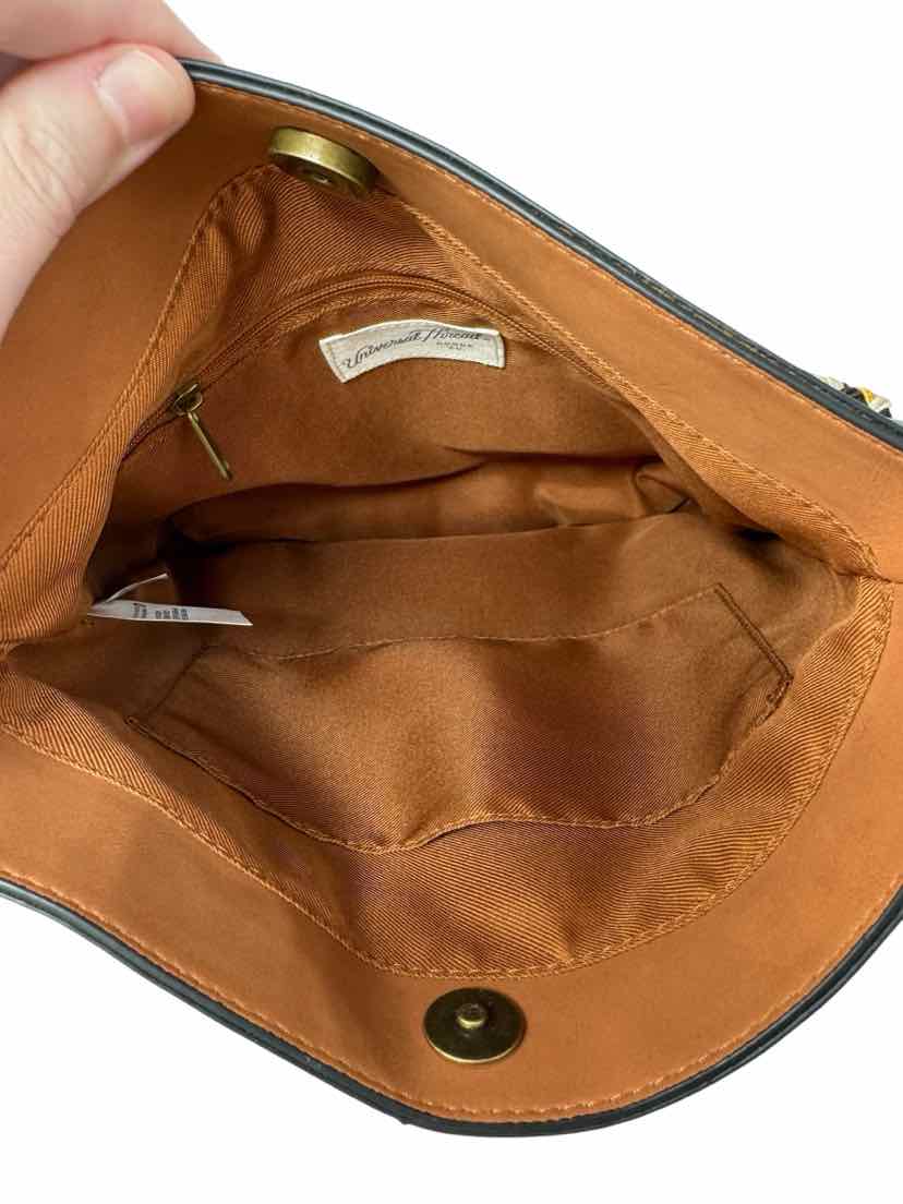 UNIVERSAL STANDARD Purse
