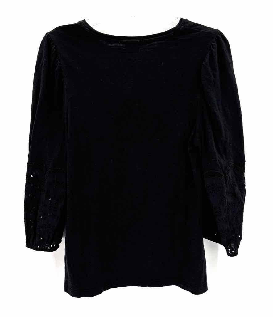 Size S Chico's Black Shirt