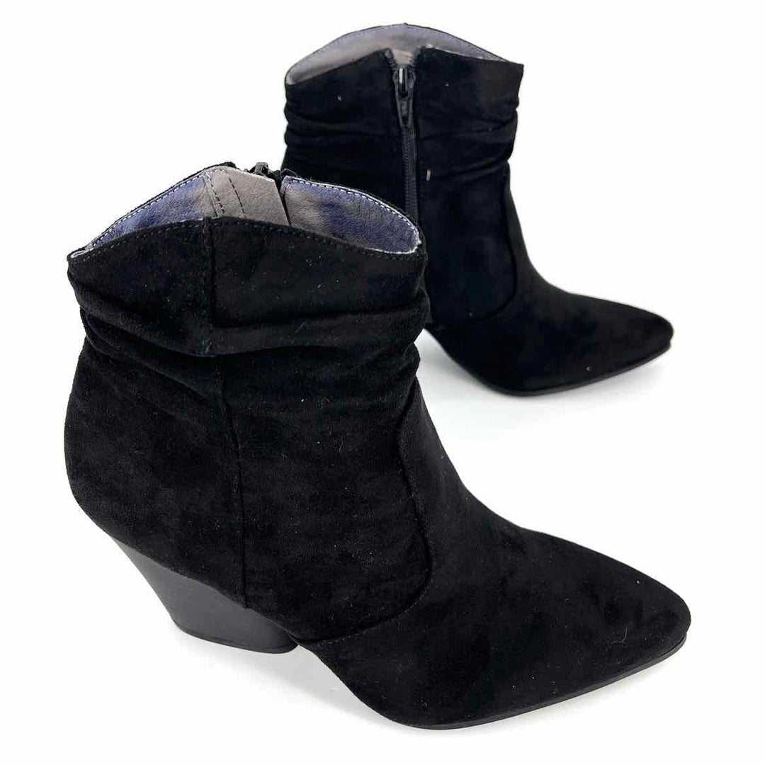 Shoe Size 7 Black Boots
