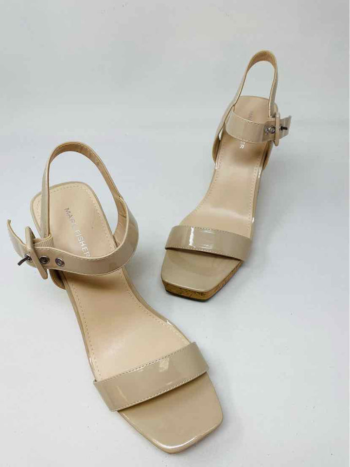 Shoe Size 10 MARC FISHER Tan PATENT Pumps