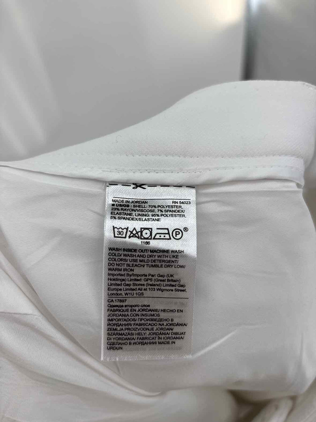 Size 12 Banana Republic White Shorts