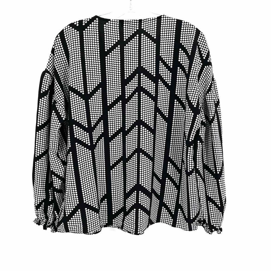 Size M ALFANI Black Shirt