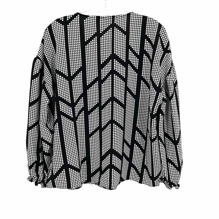 Size M ALFANI Black Shirt