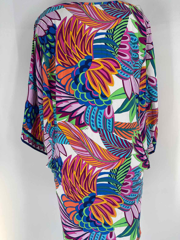 Size 1X TRINA TURK Multi-Color Shirt