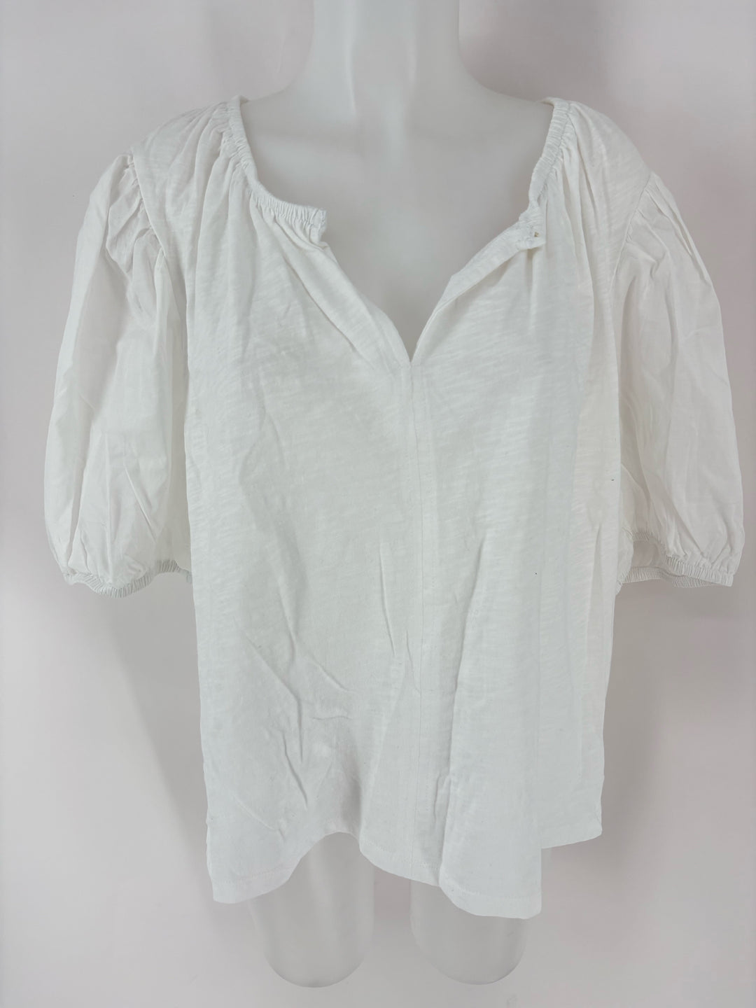 Size XL Old Navy White Shirt