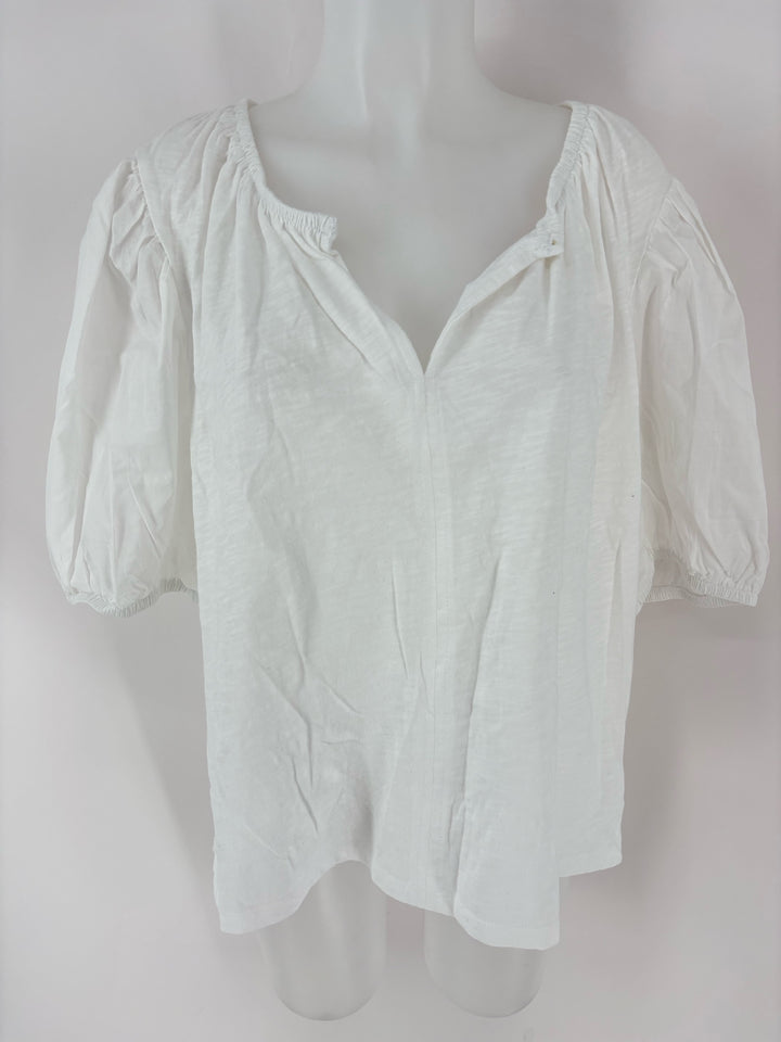 Size XL Old Navy White Shirt