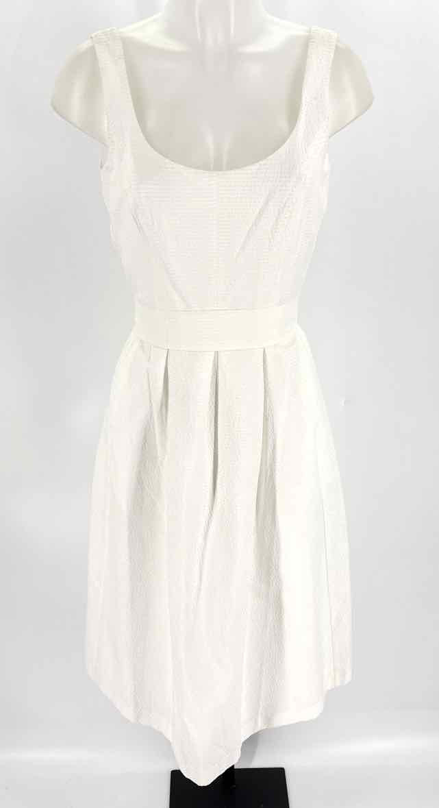 Size 2 Anne Klein White Dress