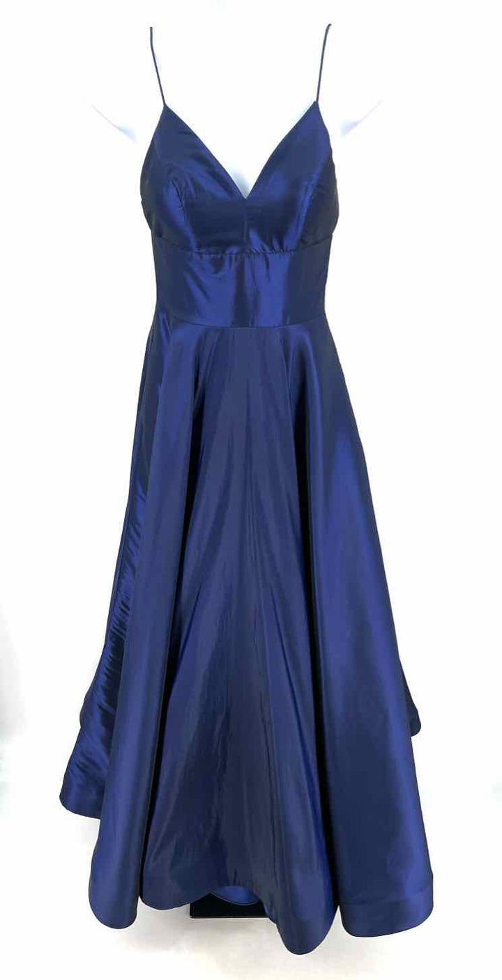 Size 0 SHERRI HILL Navy Dress