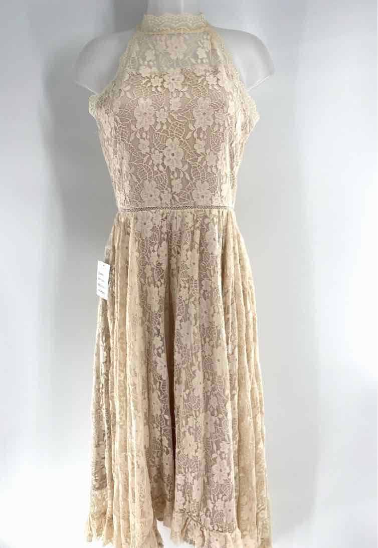 Size M Cream Dress