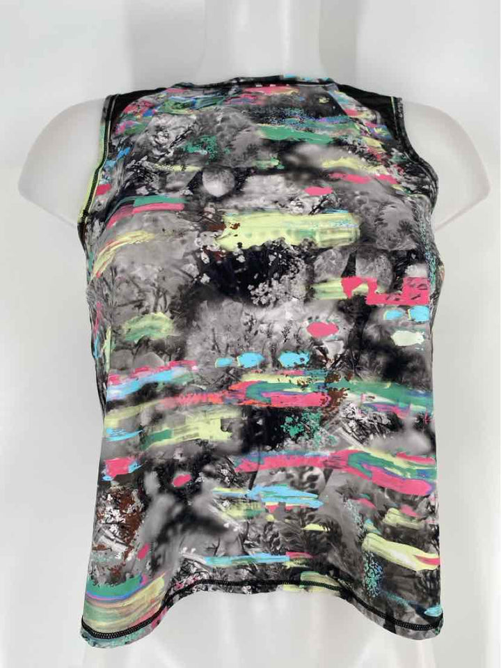 Size 6 Lululemon Black Print Shirt