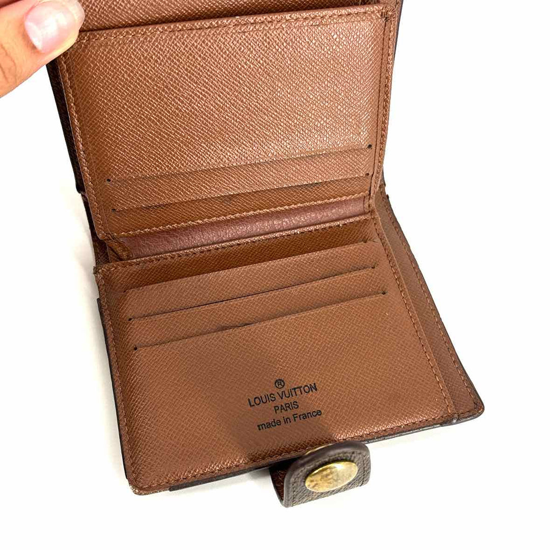 Louis Vuitton Luxury - Wallet