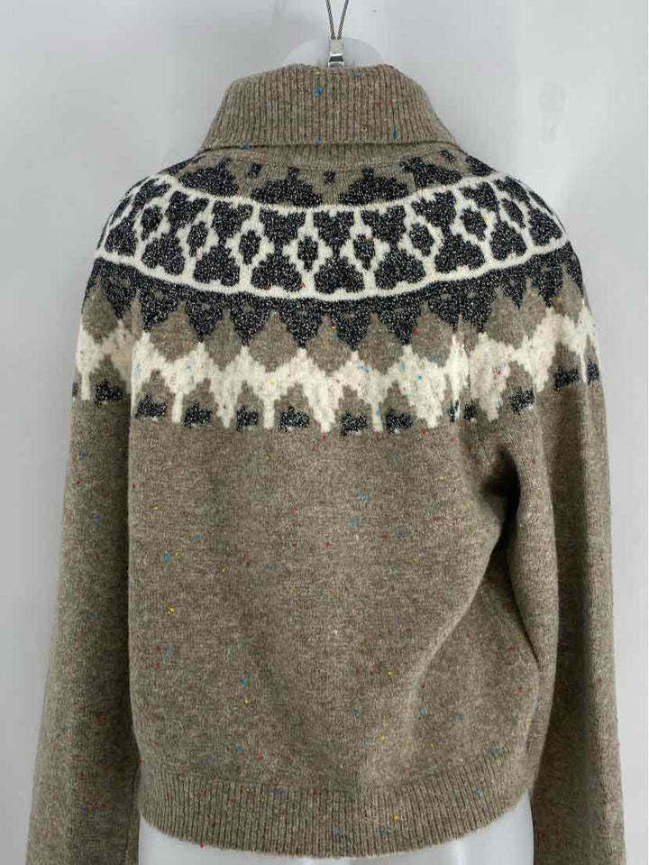 Size M SKIES ARE BLUE Tan Sweater