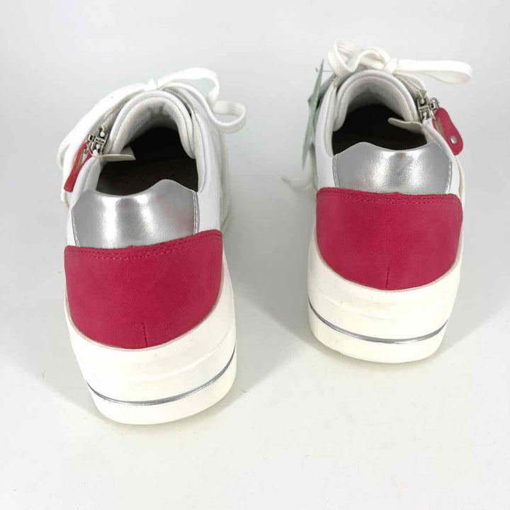 Shoe Size 39 Multi-Color Leather Sneakers