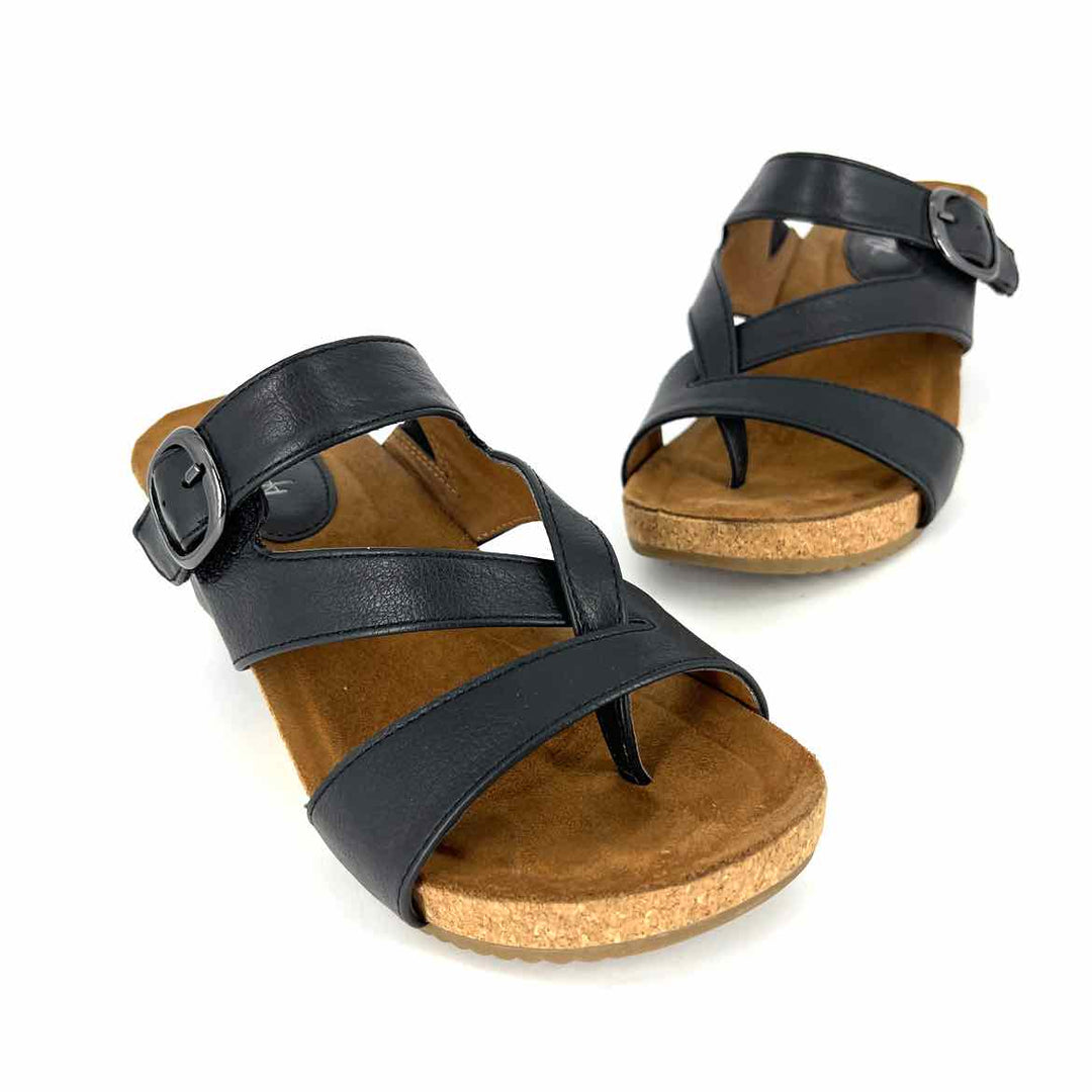 Shoe Size 7 SOFFT Black Faux Leather Sandals