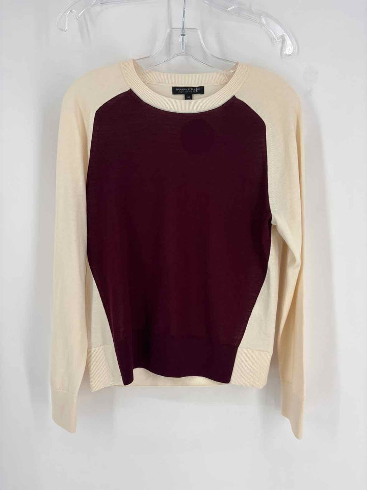 Size M Banana Republic Burgundy Shirt