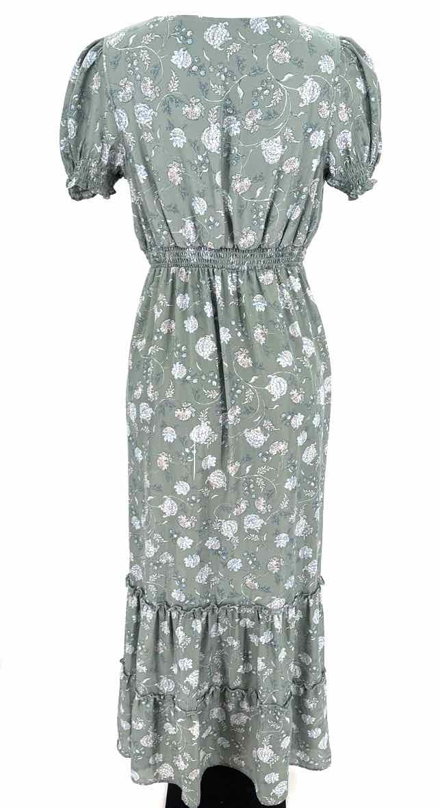 Size M LUCKY Sage Dress