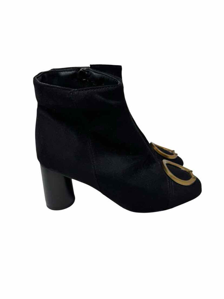 Shoe Size 39 Black Boots