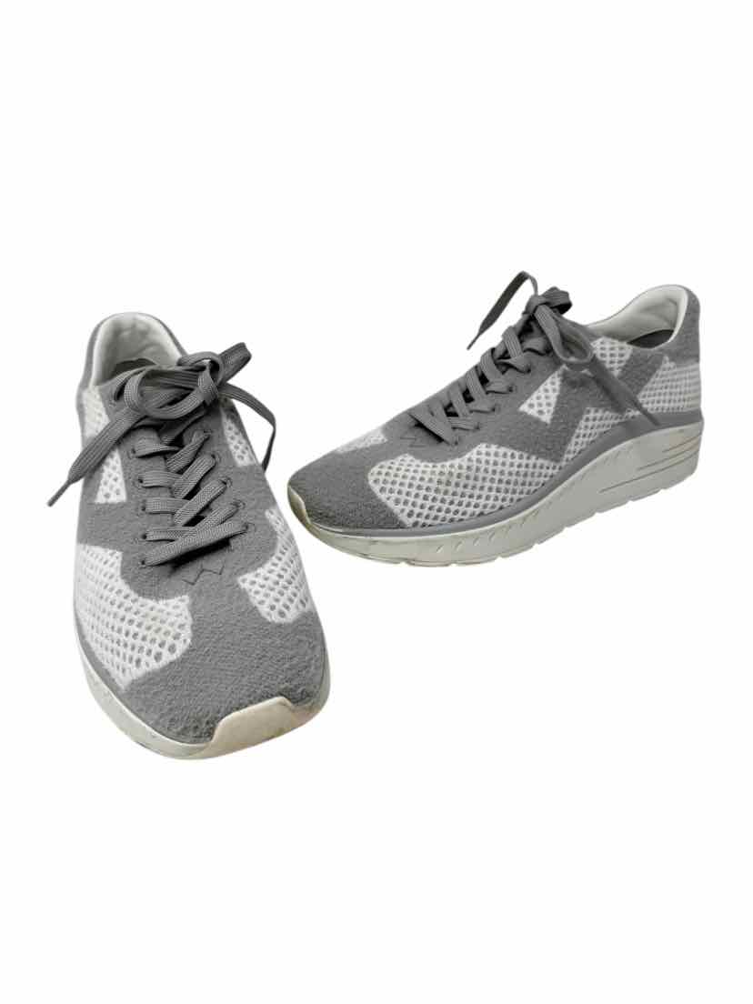 Shoe Size 40 Stuart Weitzman Gray Sneakers