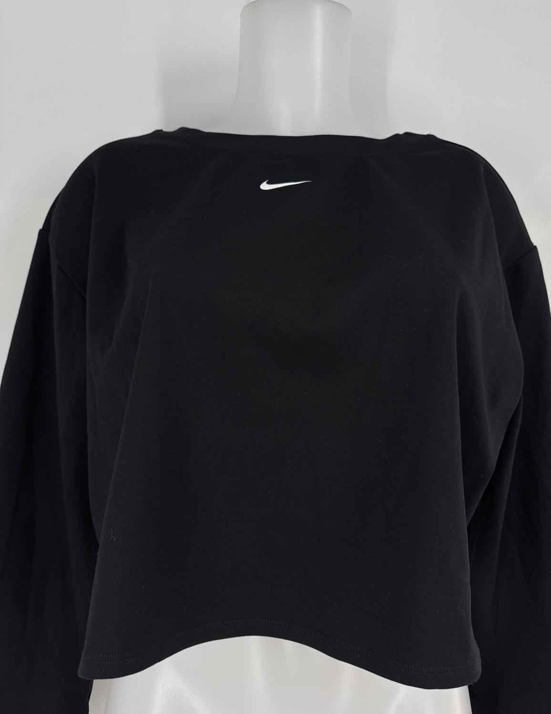 Size M Nike Black Shirt