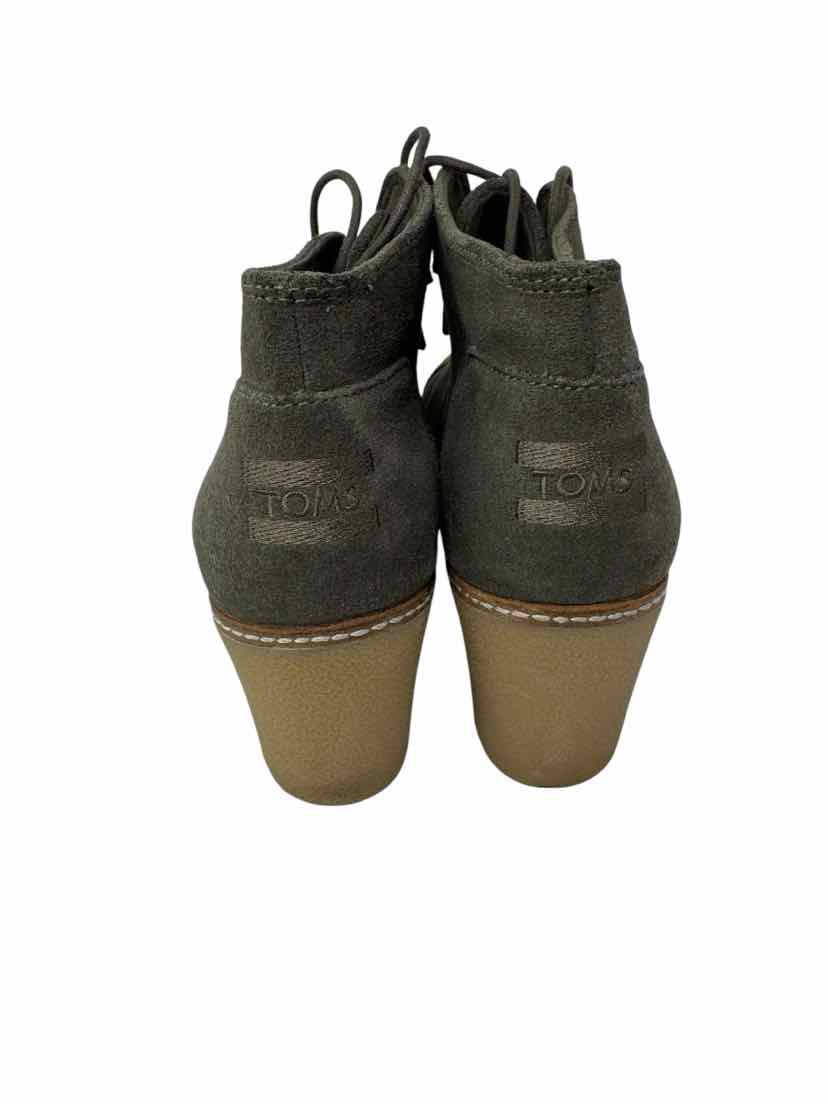 Shoe Size 10 Toms Olive Suede Boots