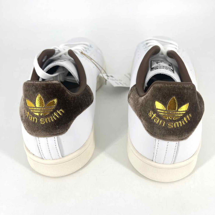 Shoe Size 8.5 Adidas White Leather Velvet Sneakers