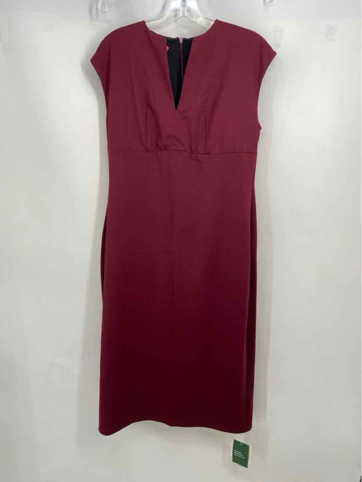Size L HALARA Burgundy Dress