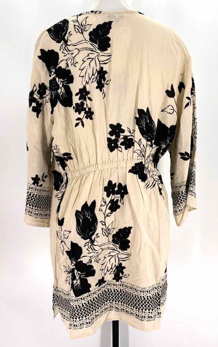 Size XL Tan Shirt