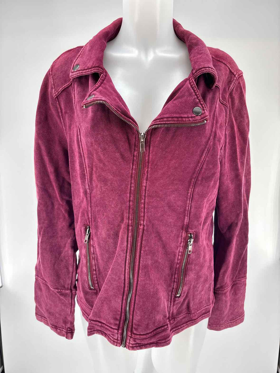 Size M NEW DIRECTIONS Plum Jacket