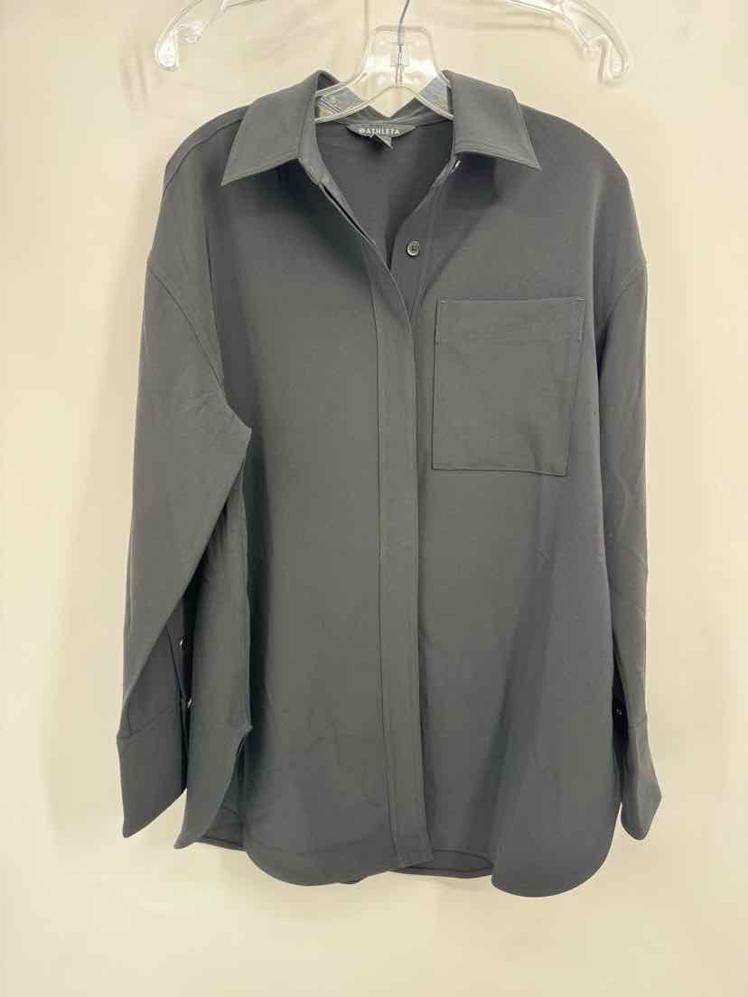 Size S Athleta Black Shirt