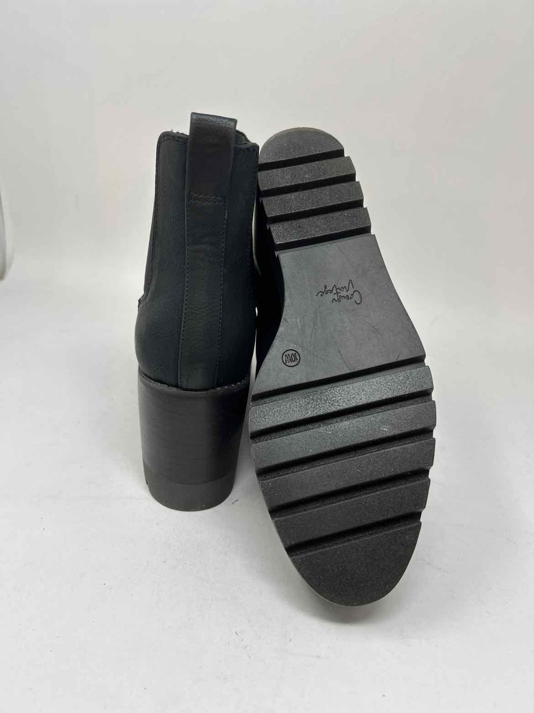 Shoe Size 10 Black Boots