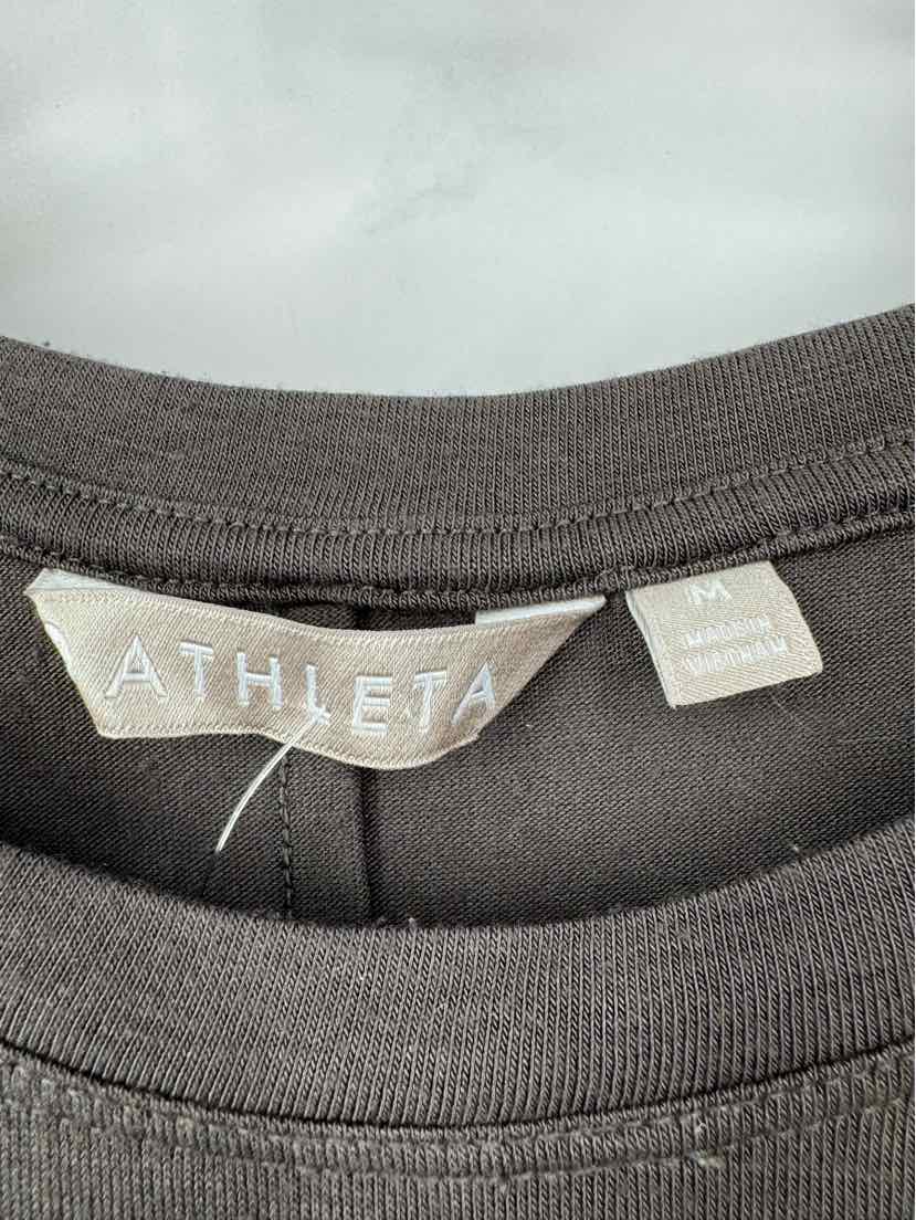 Size M Athleta Gray Shirt