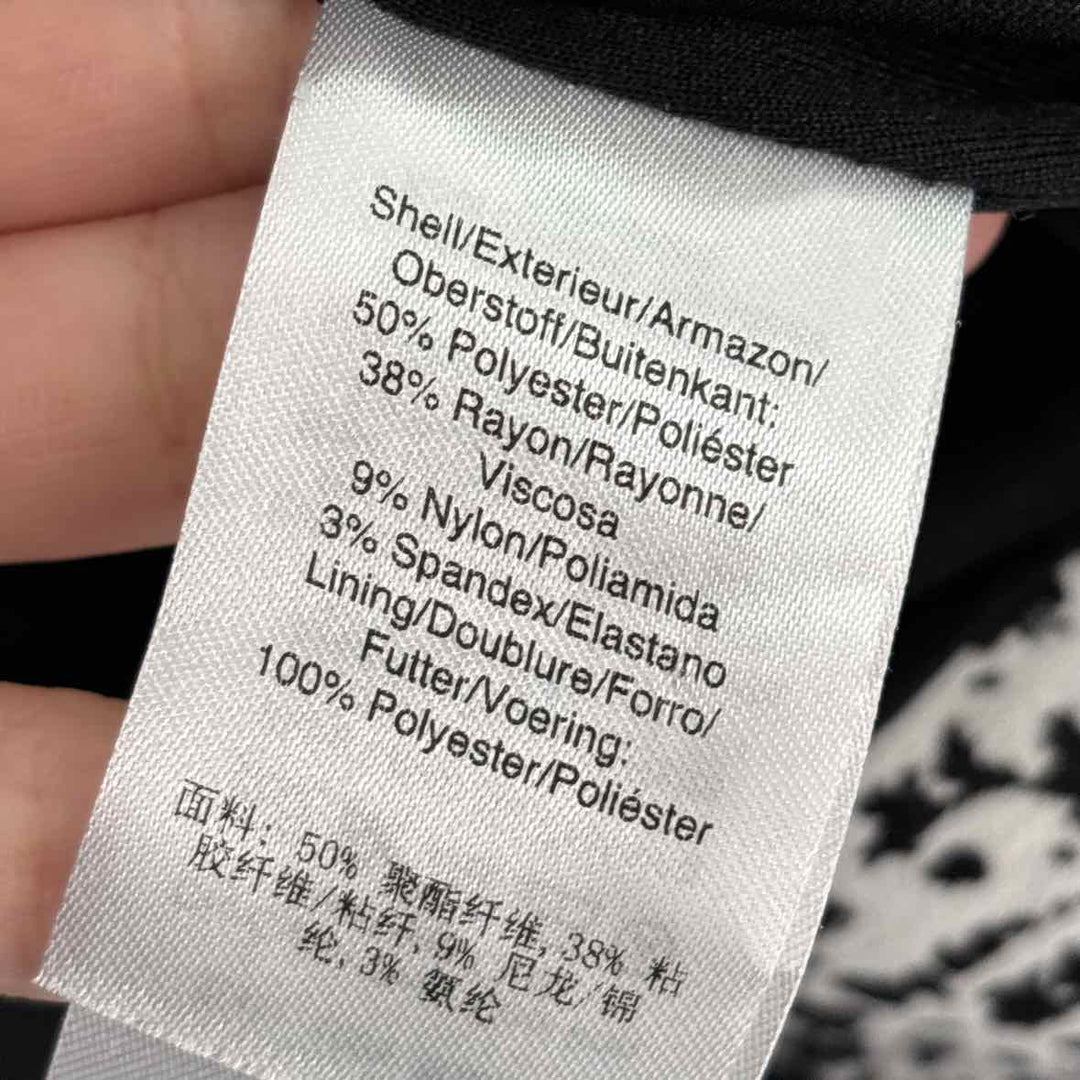 Size XL DKNY Multi-Color Knit Jacket