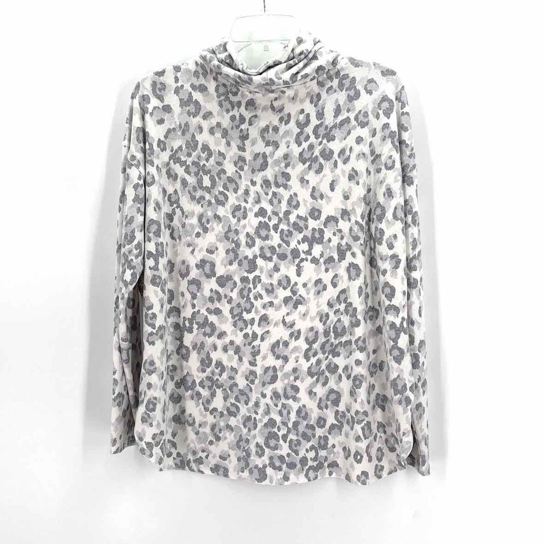 Size L Calvin Klein Cream Knit Shirt