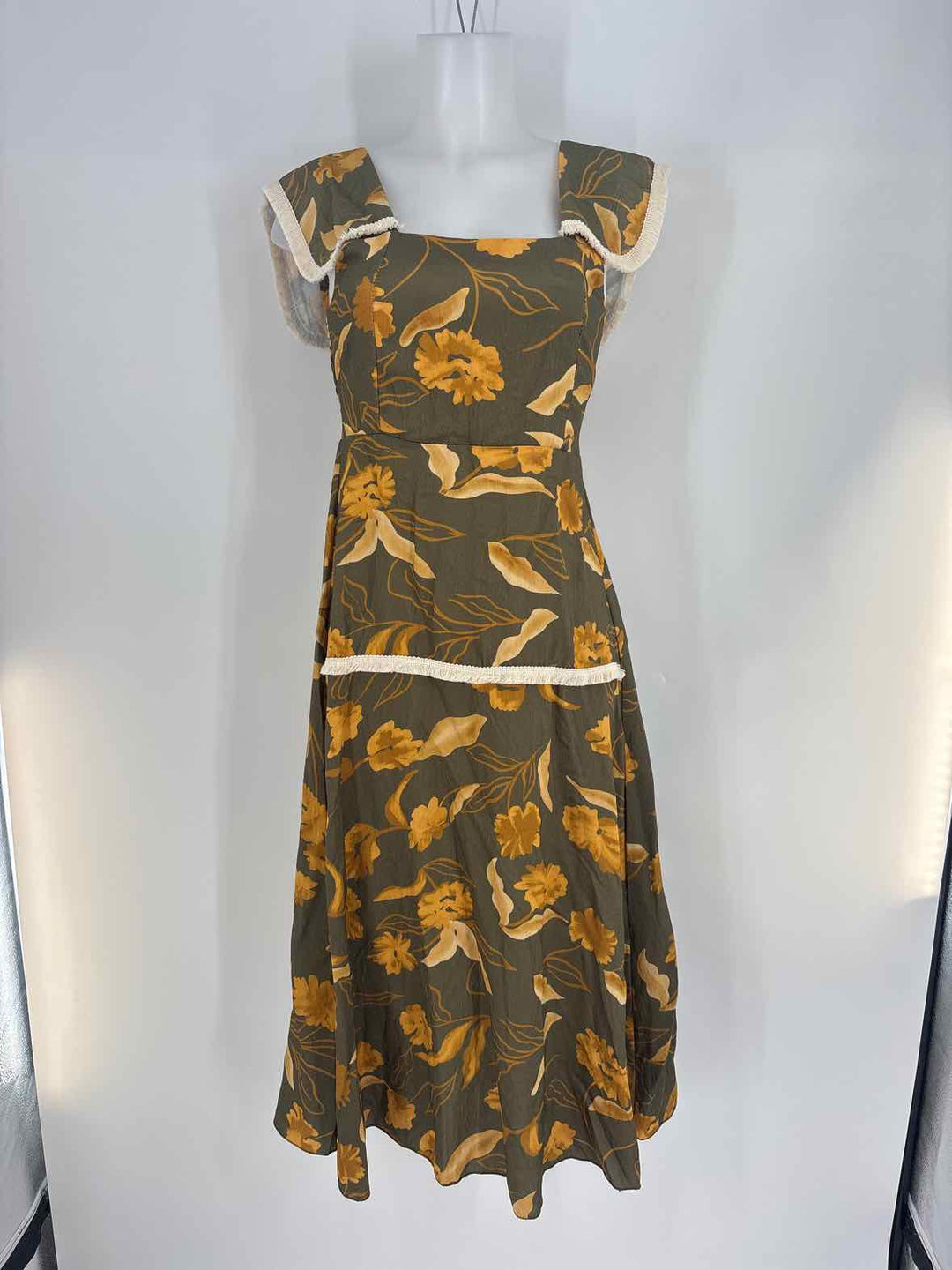 Size XS Green Print Dress