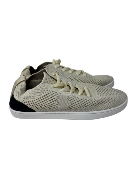 Shoe Size 10 Cream Sneakers