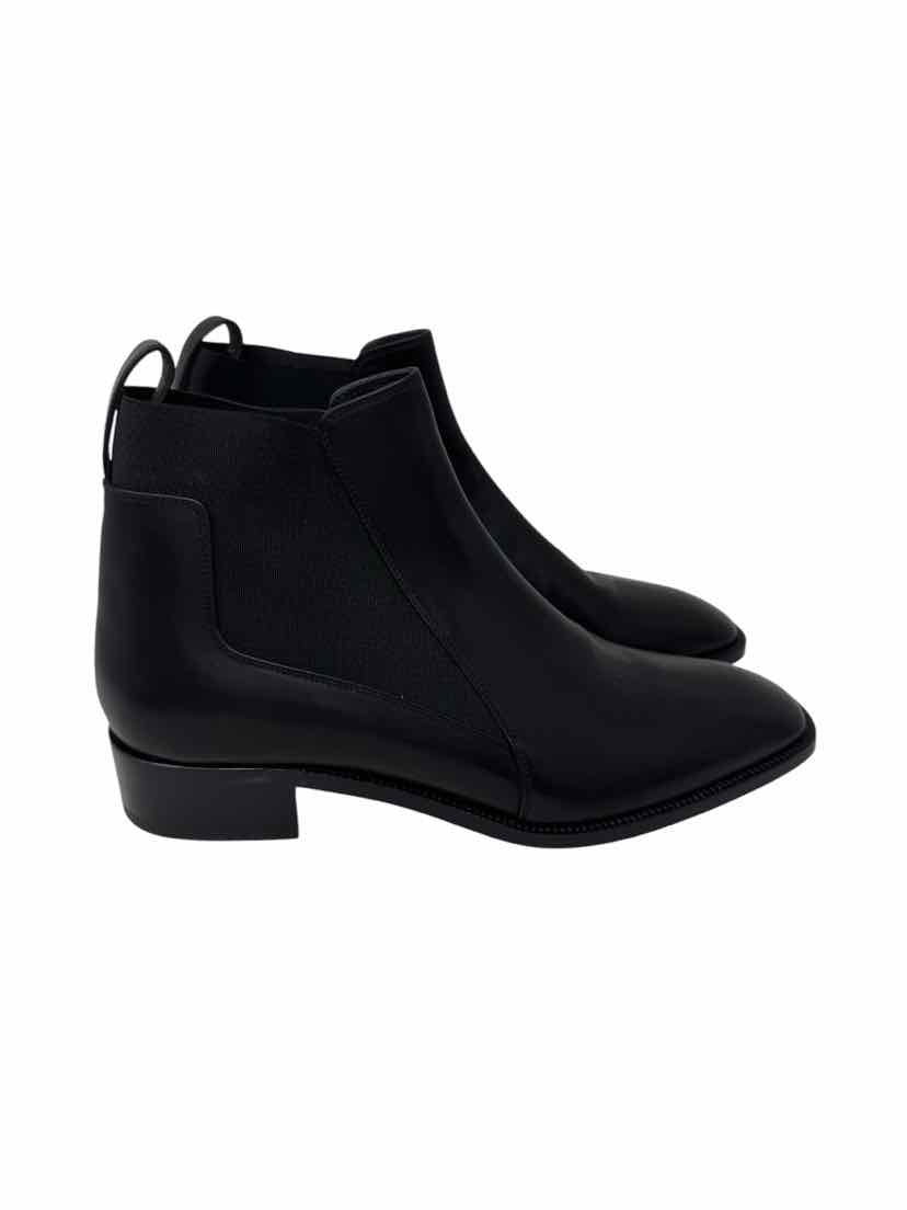 Shoe Size 40 CHRISTIAN LOUBOUTIN Black Leather Boots
