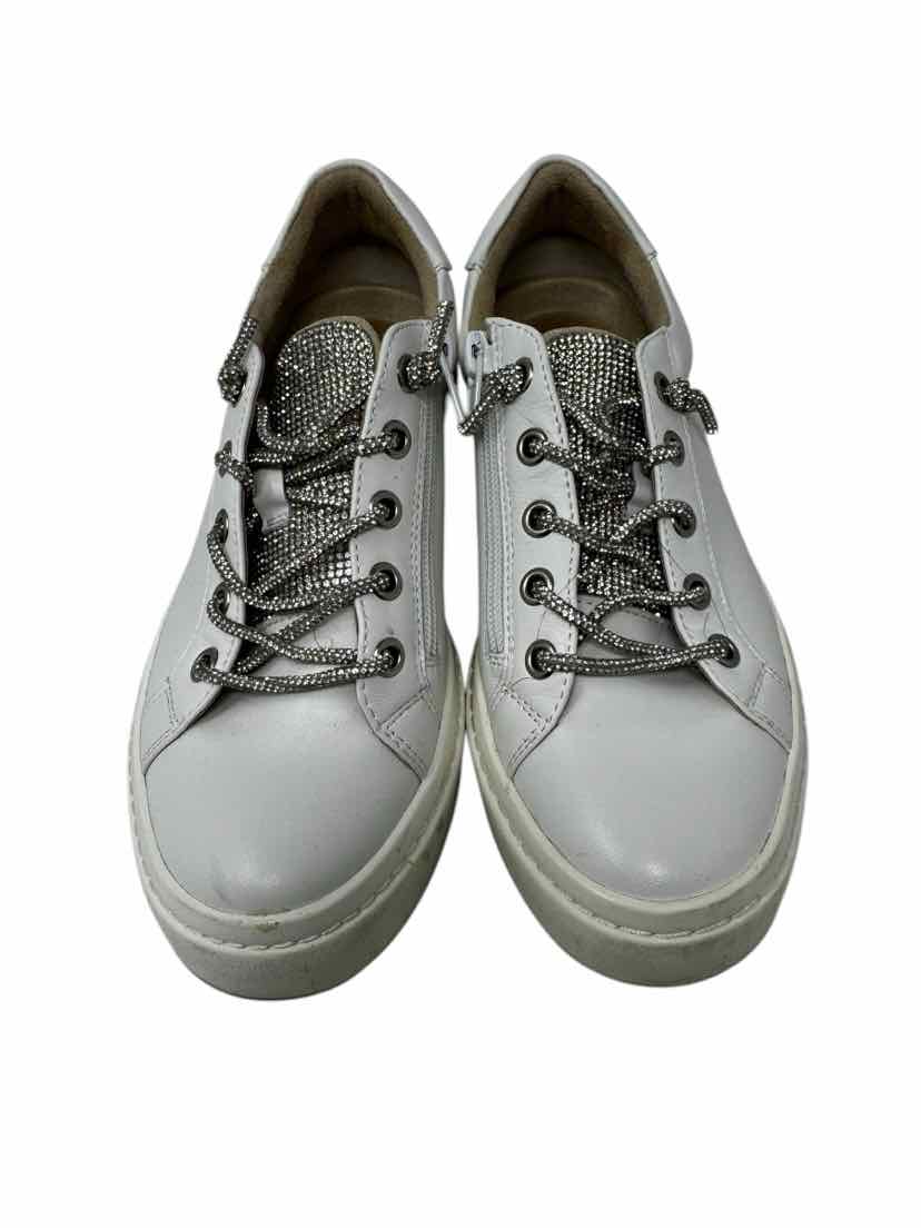 Shoe Size 7.5 VAN ELI Ivory Leather Sneakers