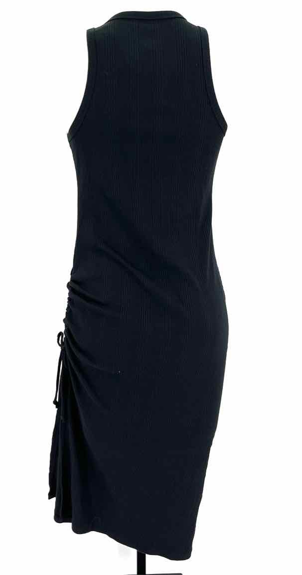 Size M AERIE Black Dress