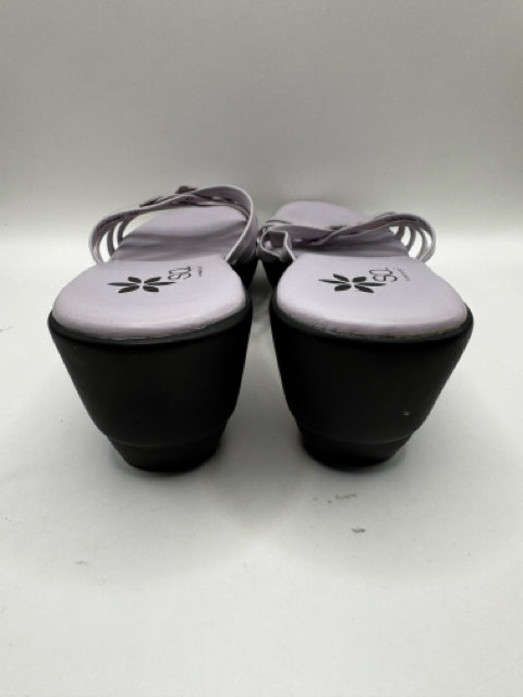 Shoe Size 7.5 Purple Sandals