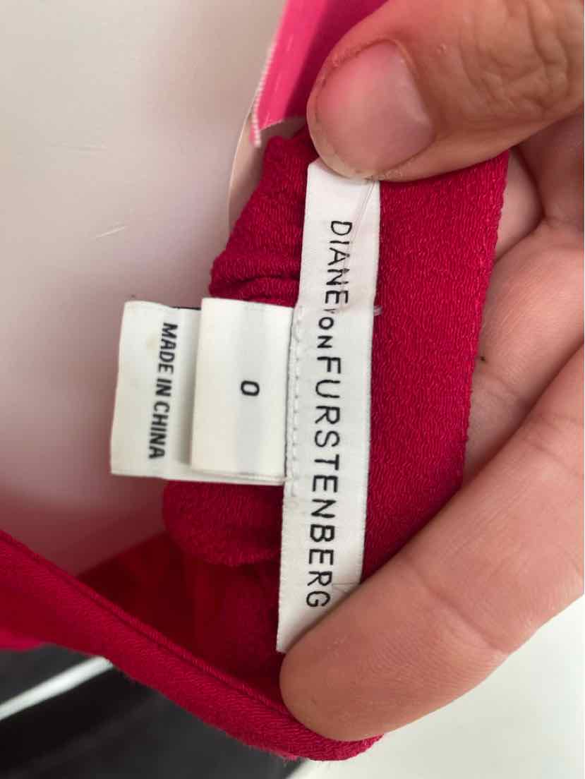 Size 0 DIANE VON FURSTENBERG Pink Shirt