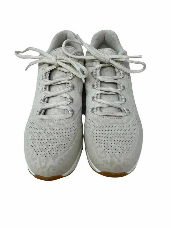 Shoe Size 9 Sketchers Cream Sneakers