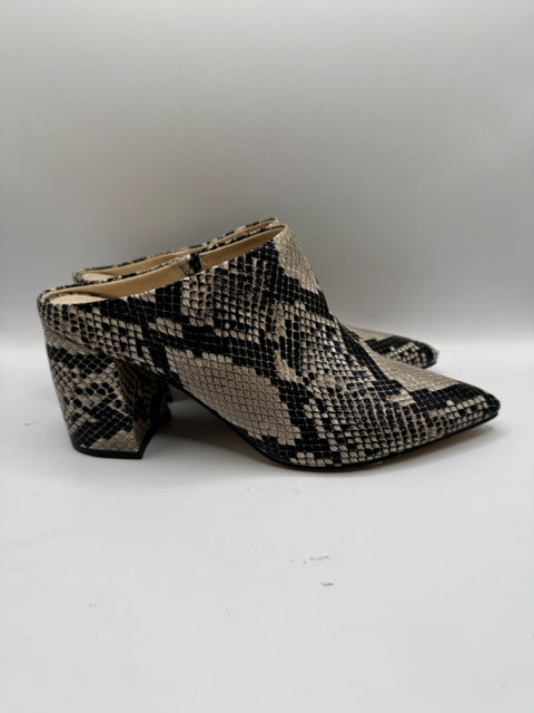Shoe Size 8.5 MARC FISHER Tan Pumps
