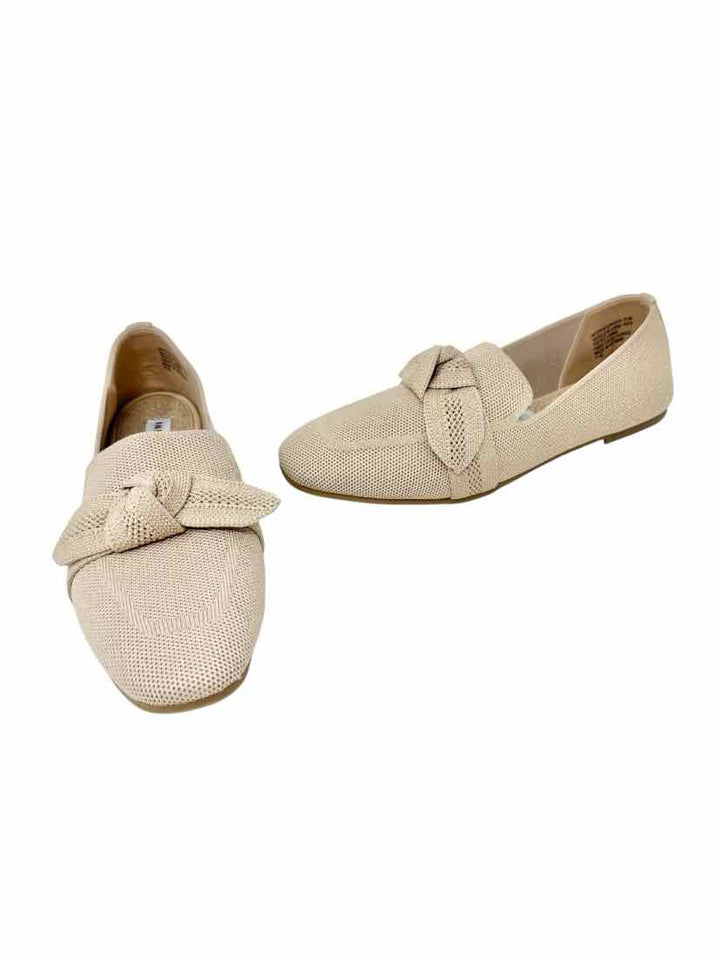 Shoe Size 8.5 Anne Klein Gold Flats