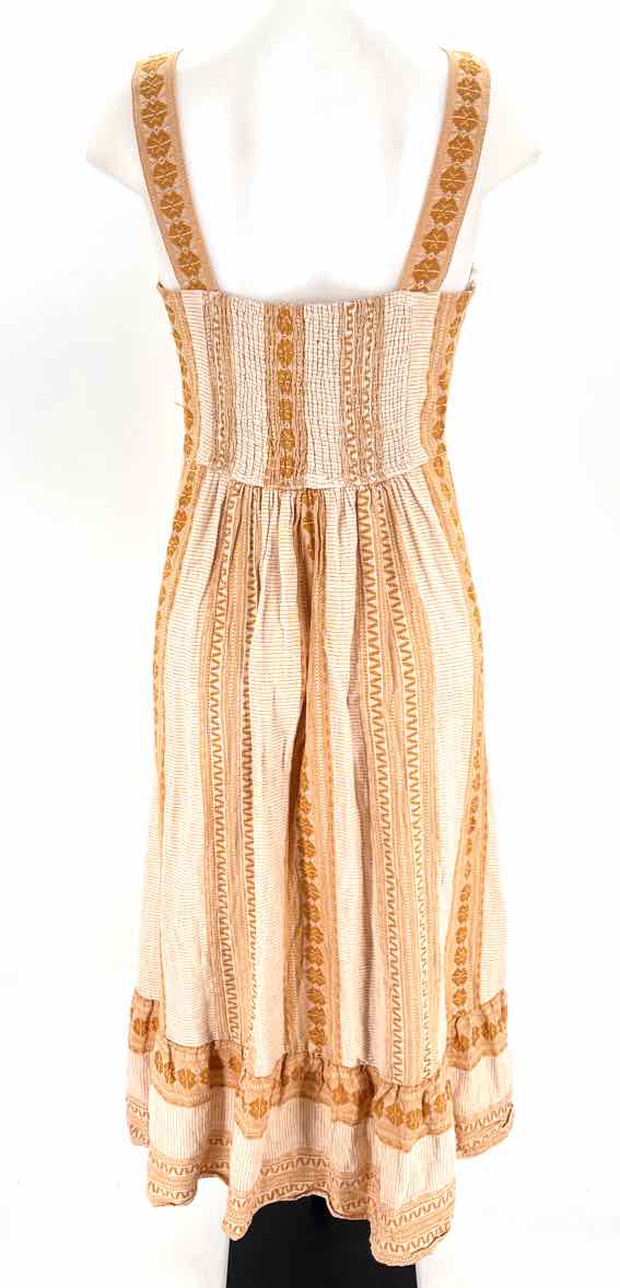 Size M ORANGE PRINT Dress